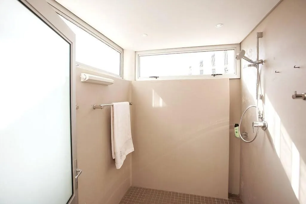 Ocean Living @ Summerseas Port Elizabeth Apartment