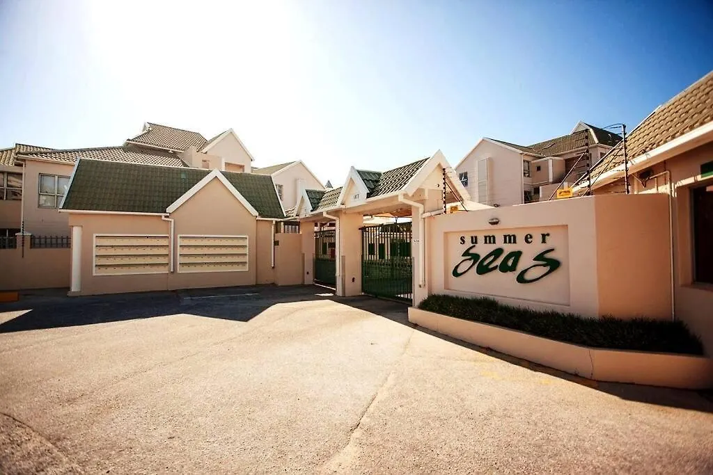 Ocean Living @ Summerseas Port Elizabeth Apartment